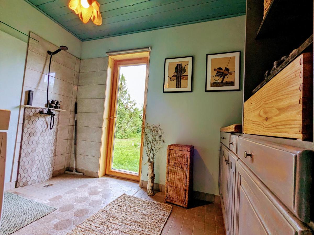 Muhusi Linnumaja Igaküla Buitenkant foto